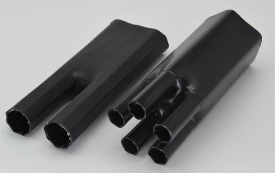 Grubość 1,5 mm-2,0 mm Akcesoria do kabli elektrycznych Busbar Włącza izolacyjna pokrywa ognioodporna Busbar pokrywa